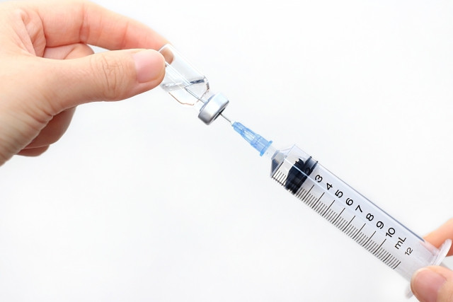一般的な腰椎椎間板ヘルニアの対処法は?